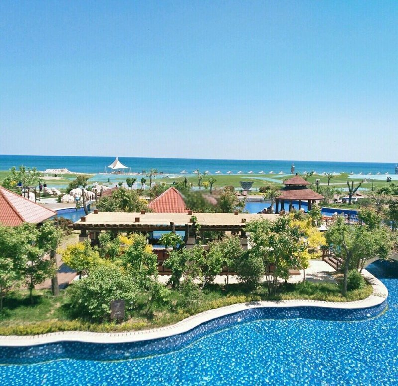 秦皇岛:海滨城市的夏日胜景